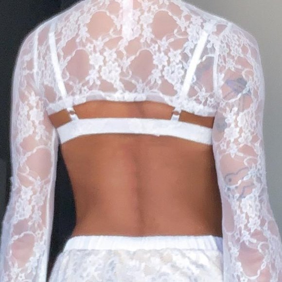 Sugar Thrillz Pure Pixie Dust Lace Shrug Large - Picture 2 of 3